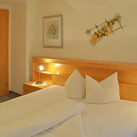 Gaestehaus Resi בית הארחה